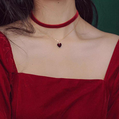 Halloween Heart Necklace for Women Vampire Raven Choker Necklace