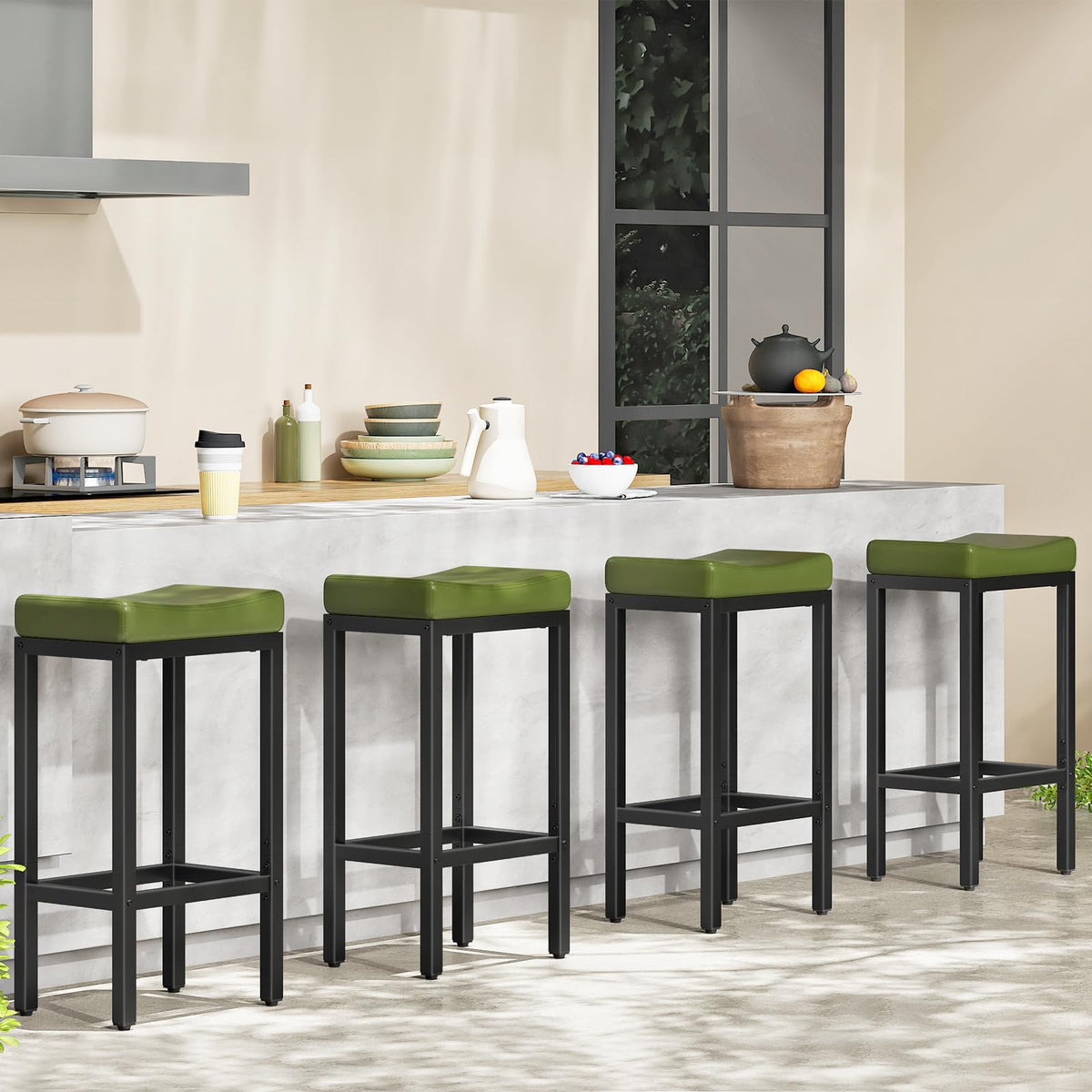 HOOBRO Bar Stools, Set of 2 Bar Chairs, Counter Height Stools, Saddle Barstools with Curved Surface, 24.8 Inches, 2.4" Thick Upholstery, for Kitchen, Dining Room, Cafe Black BB10BY01