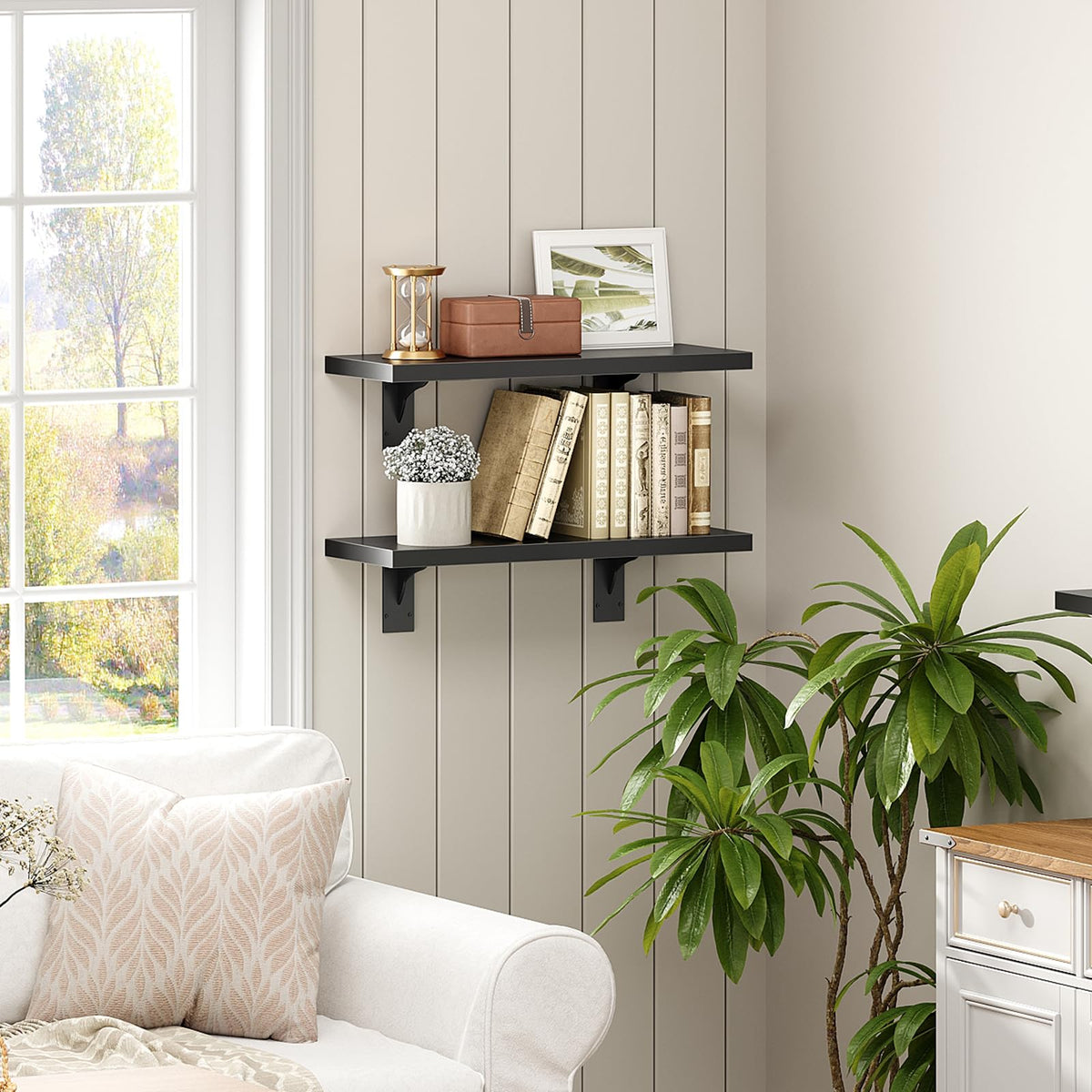 HOOBRO Floating Shelves for Wall, 15.7" Wall Mounted Shelves Set of 2