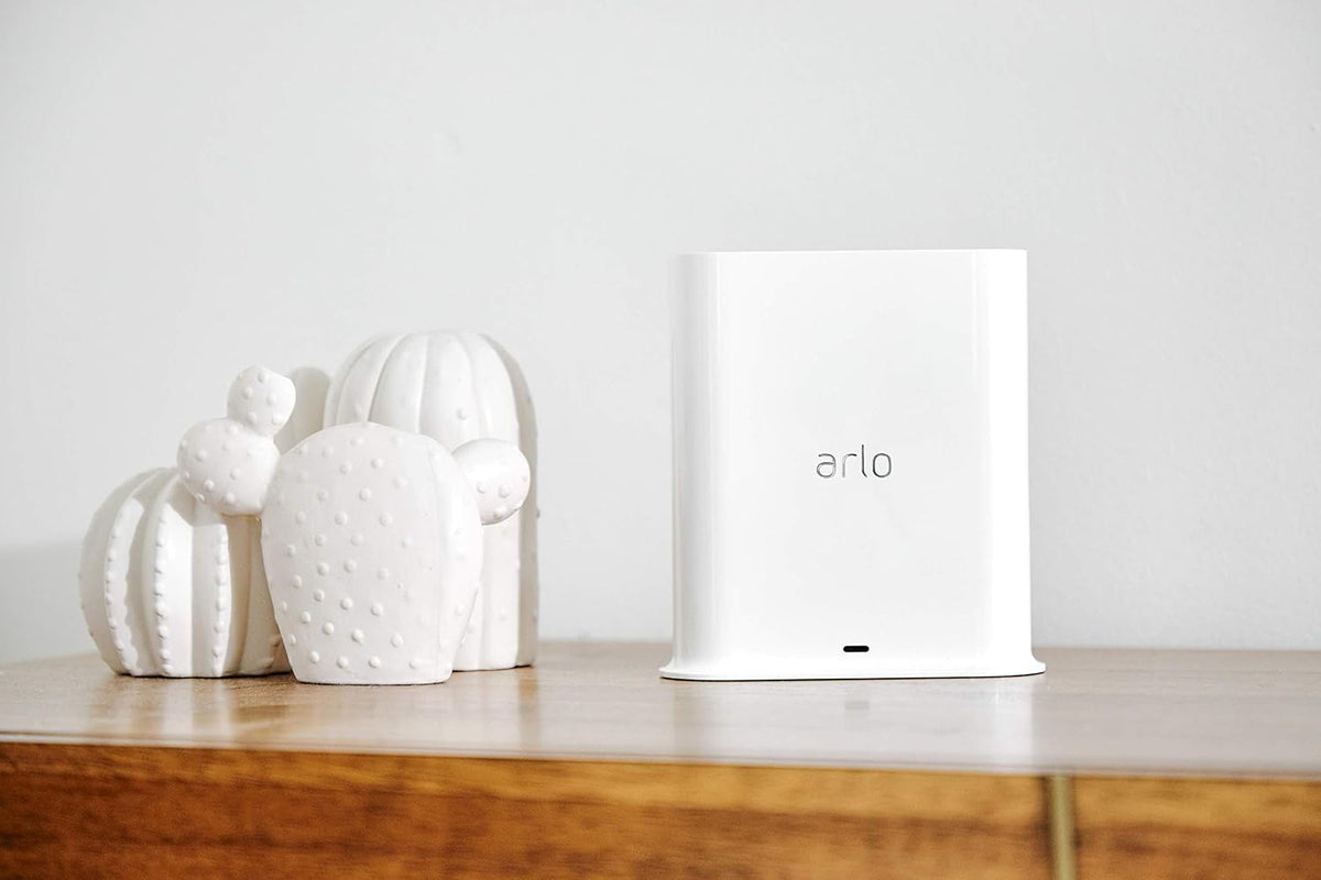 Arlo VMB5000 Ultra 2 SmartHub Compatible with Ultra, Ultra 2, Pro, Pro 2, Pro 3, Pro 4, Pro 5S, Pro 6, Essential 2 and 3 Cameras (Renewed)