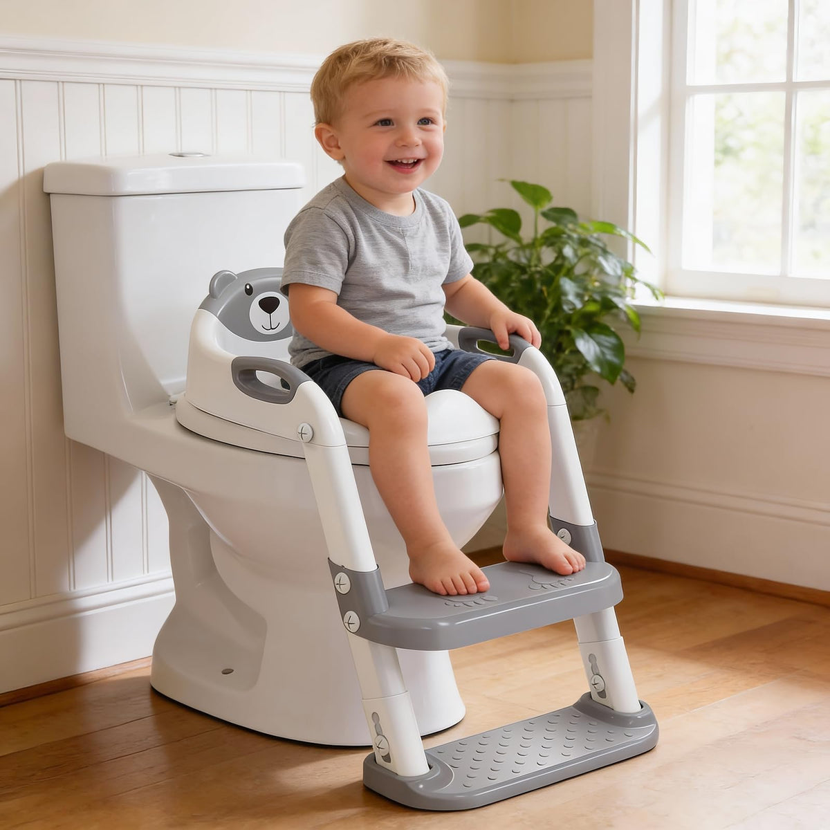 Potty Training Toilet for Toddlers, 2-in-1 Potty Training seat, Anti-Slip (Chocolate, Bear)