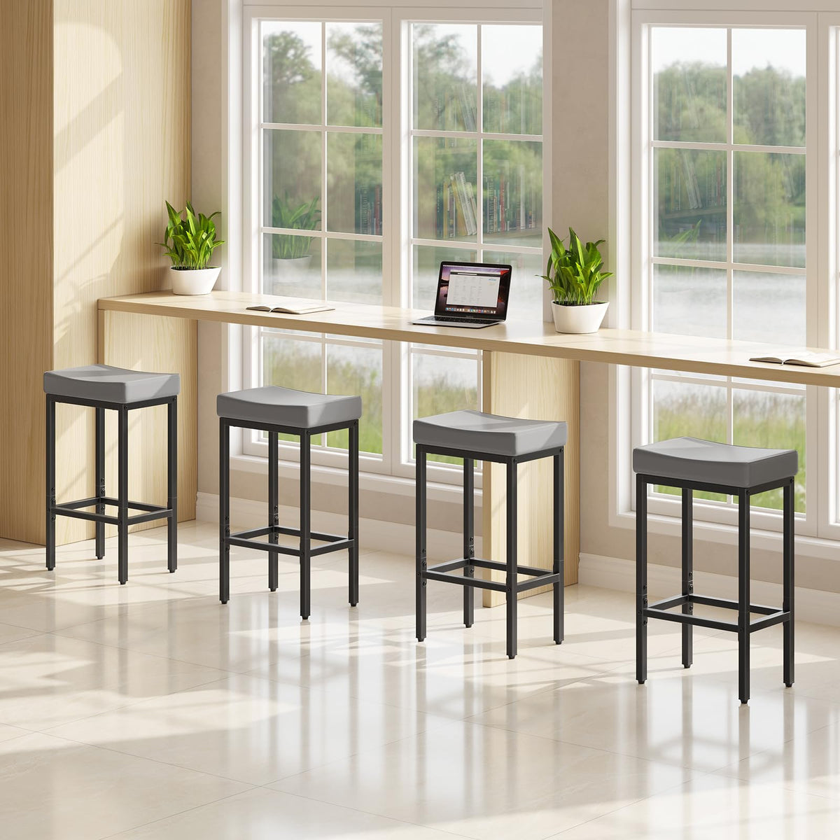 HOOBRO Bar Stools, Set of 2 Bar Chairs, Counter Height Stools, Saddle Barstools with Curved Surface, 24.8 Inches, 2.4" Thick Upholstery, for Kitchen, Dining Room, Cafe Black BB10BY01