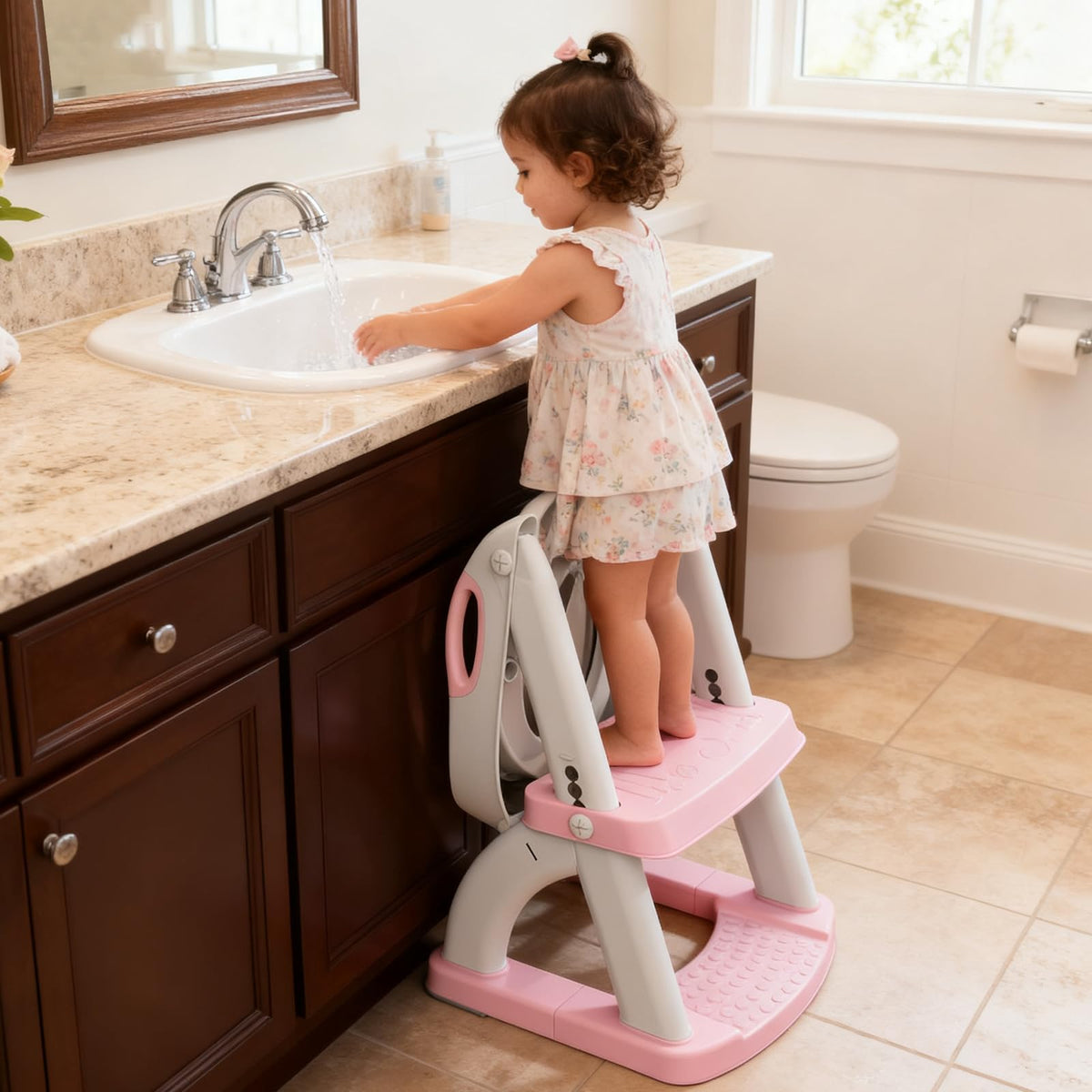 Potty Training Toilet for Toddlers, 2-in-1 Potty Training seat, Anti-Slip (Chocolate, Bear)