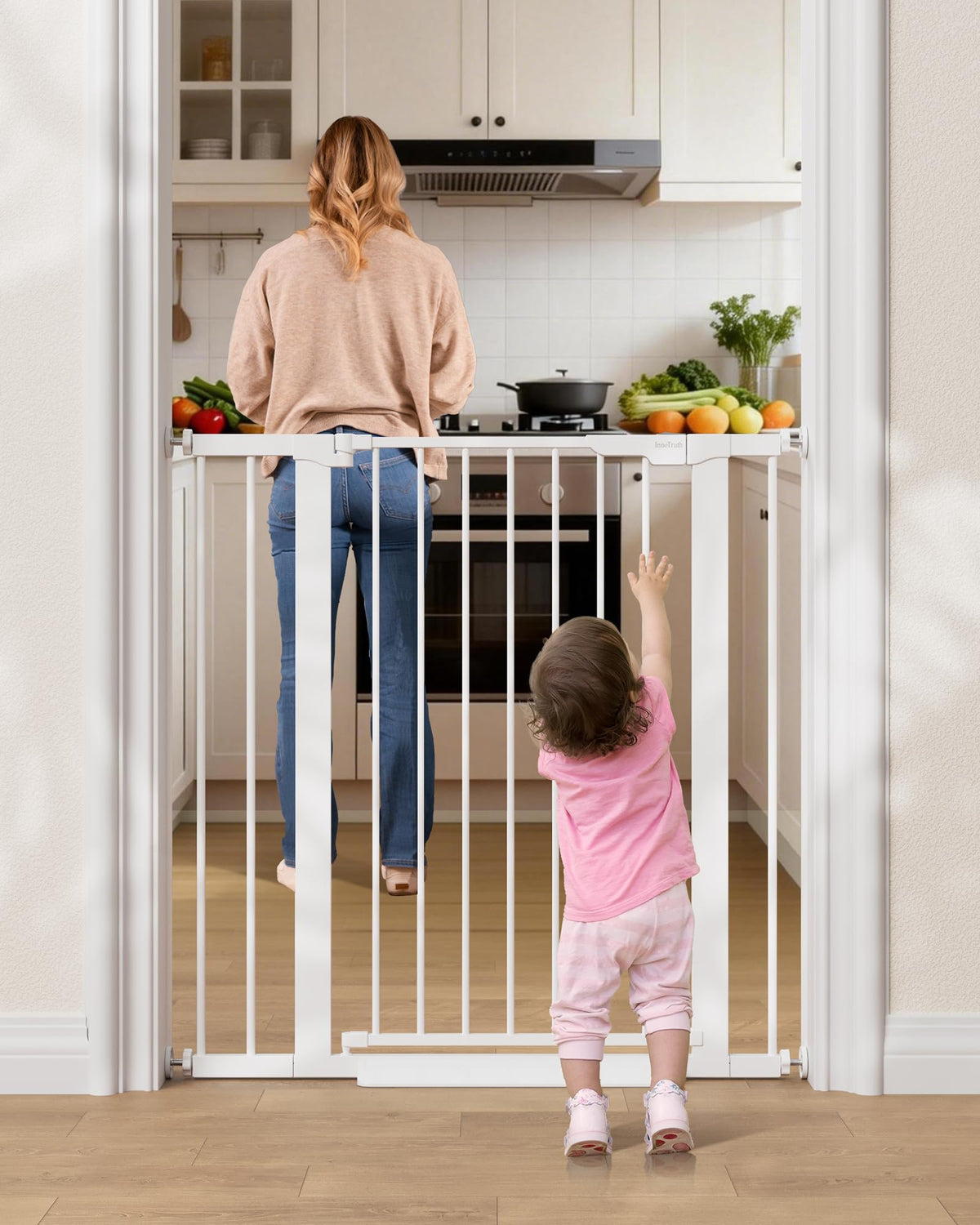 InnoTruth 27-36.6 in Wide Baby Gate for Stairs and Doorways, Black