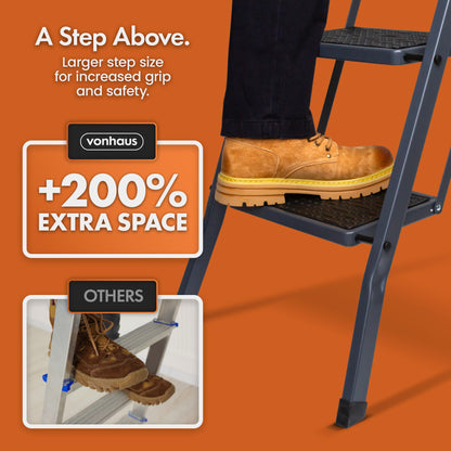 VonHaus 3 Step Ladder – Premium Quality Folding Step Ladder for DIY and Gardening - Anti Slip Feet, Easy to Store Ladder, 150KG Max Capacity - Durable Steel