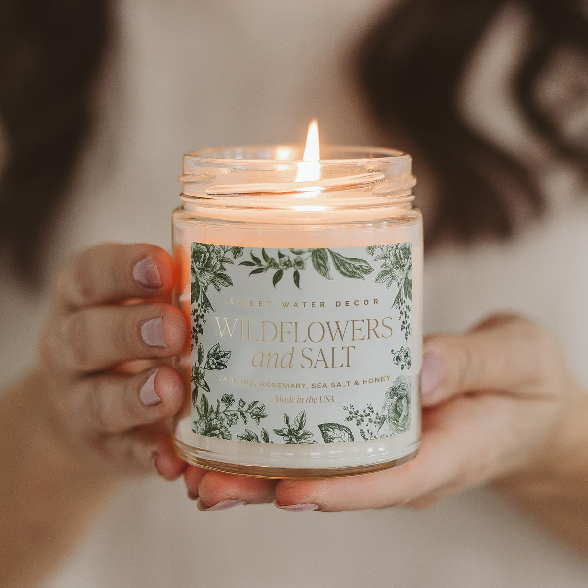 Sweet Water Decor Cashmere & Vanilla Soy Wax Candle, 9oz Clear Glass Jar