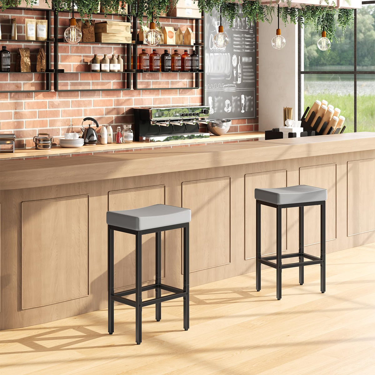 HOOBRO Bar Stools, Set of 2 Bar Chairs, Counter Height Stools, Saddle Barstools with Curved Surface, 24.8 Inches, 2.4" Thick Upholstery, for Kitchen, Dining Room, Cafe Black BB10BY01
