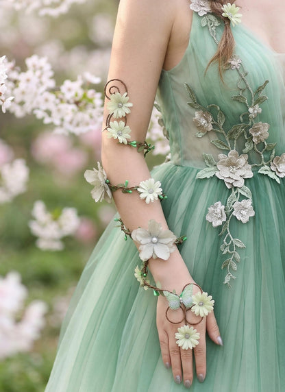 FRESHME Renaissance Fairy Floral Arm Wrap - 1 PC Elf Bracelet Mother Nature Costume Poison Ivy Costume Renfaire Accessories