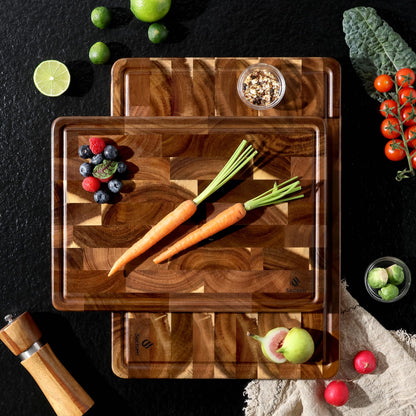 End Grain Cutting Board for Kitchen with Non-slip Feet, Acacia Wood