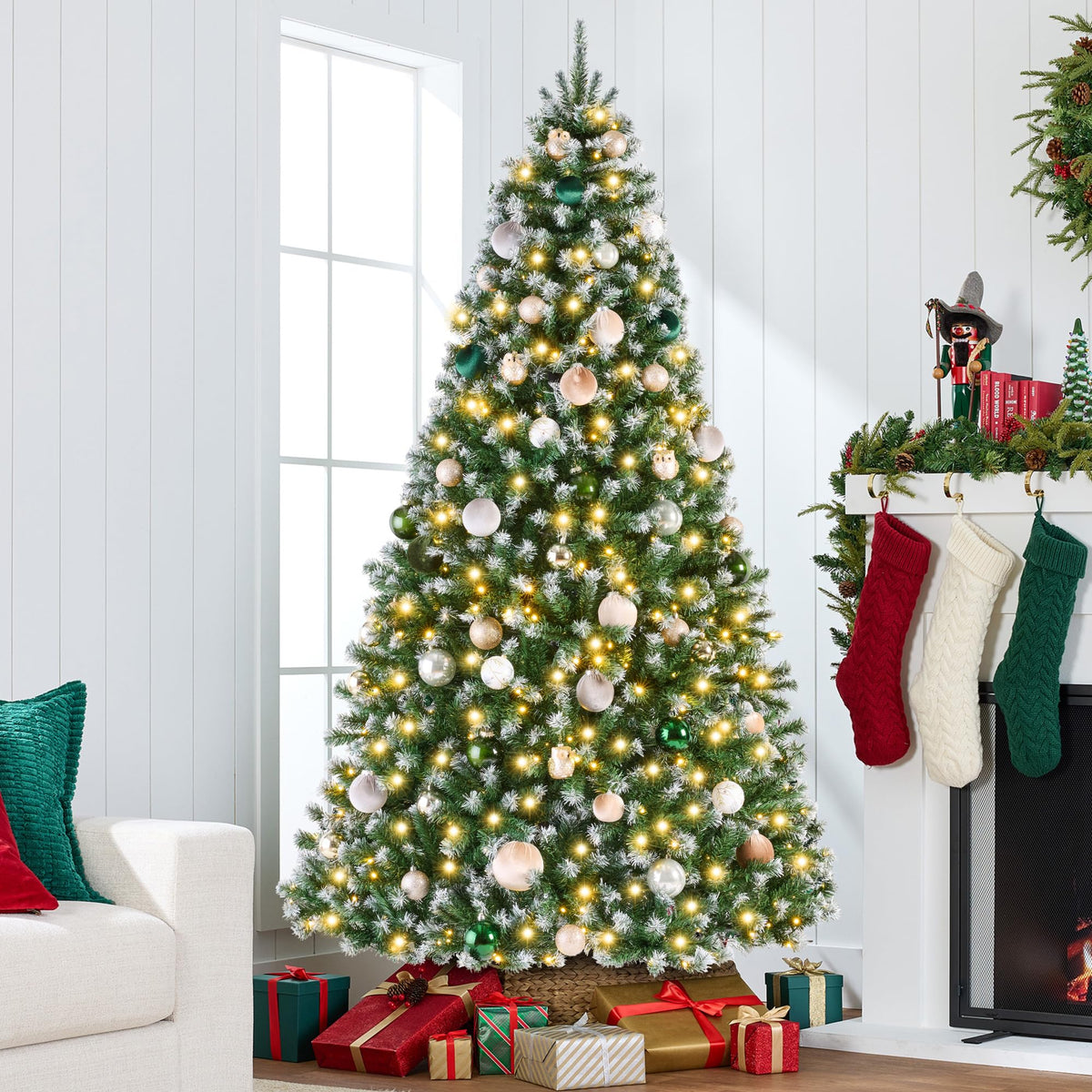 Best Choice Products 6ft Artificial Christmas Tree with LED Twinkling Lights, Pre-Lit Spruce Realistic Holiday Xmas Décor, 250 Lights, 798 Tips